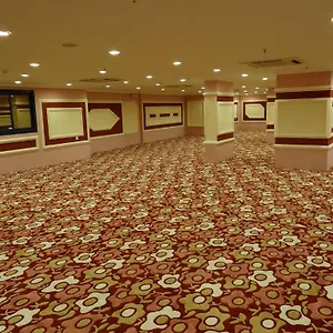 3* فندق Rowaa Golden
